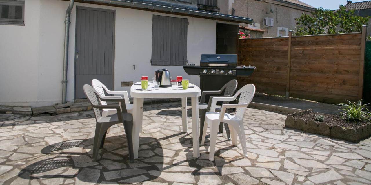 Appartement Avec Terrasse Périgueux Екстериор снимка